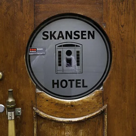 אכסניה Skansen *