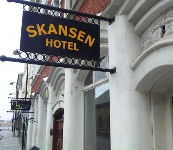 Хостел Skansen *